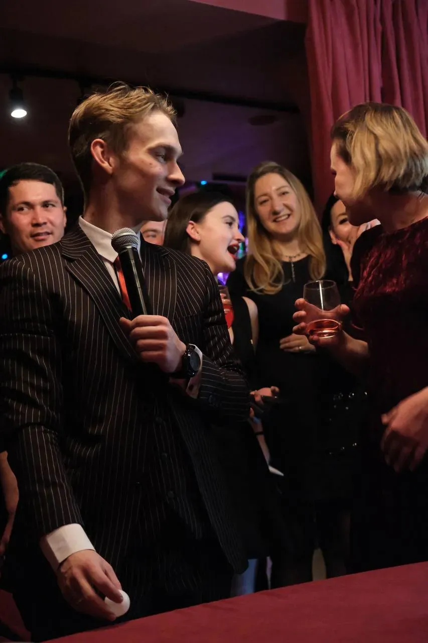 Яркие эмоции